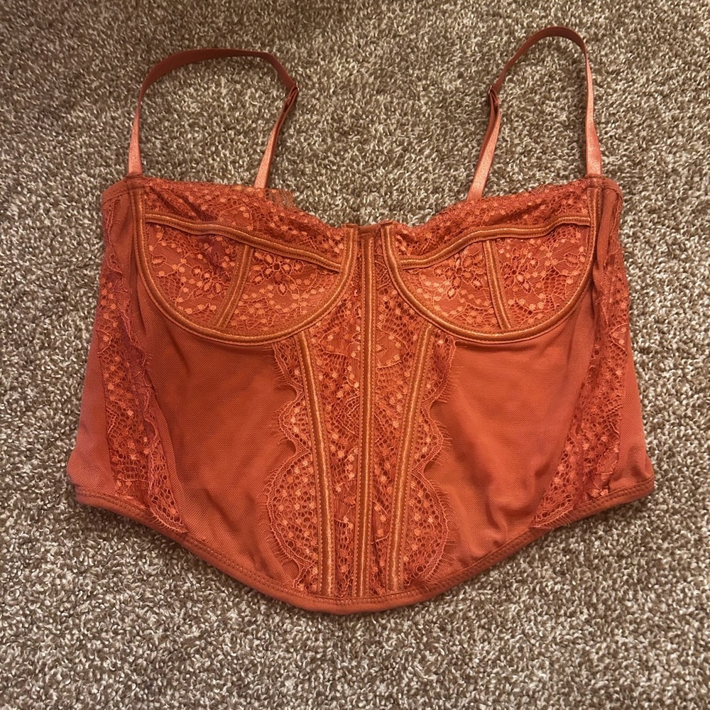 La Hearts Rust Lace Crop Top